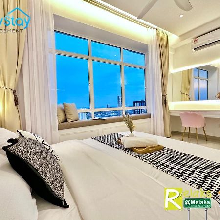 Novo 8 Residence Bachang By Heystay Management Kampong Tambak 外观 照片