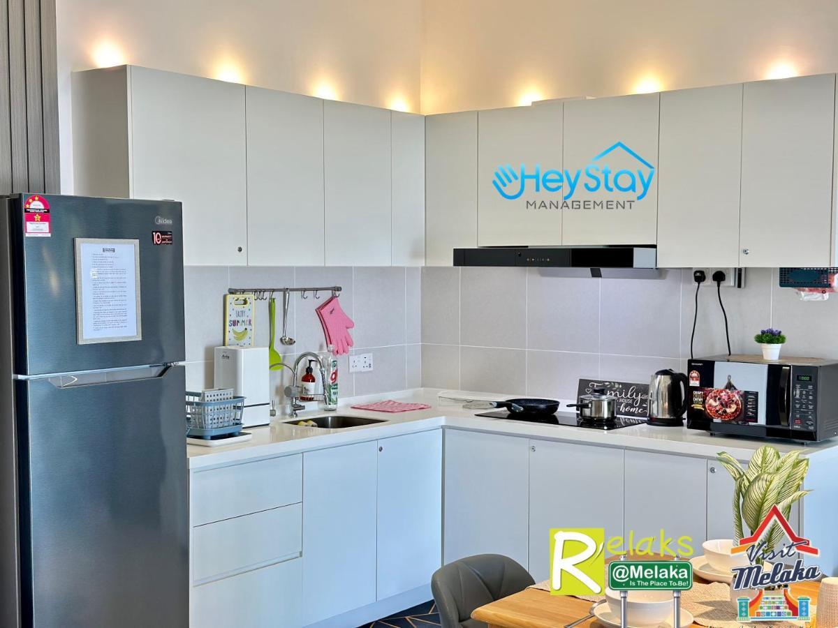 Novo 8 Residence Bachang By Heystay Management Kampong Tambak 外观 照片